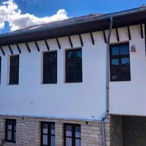 Miziriguesthouse Pensjonat