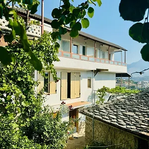 Shtino Gjirokastër